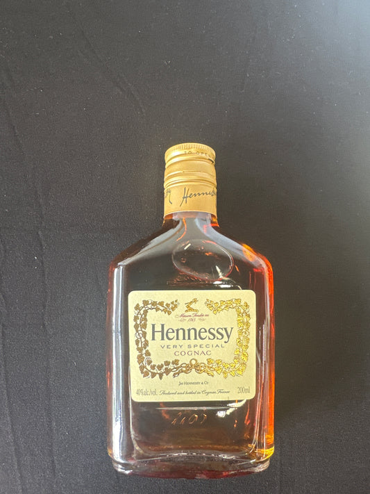 Hennessy VS Cognac 200mL