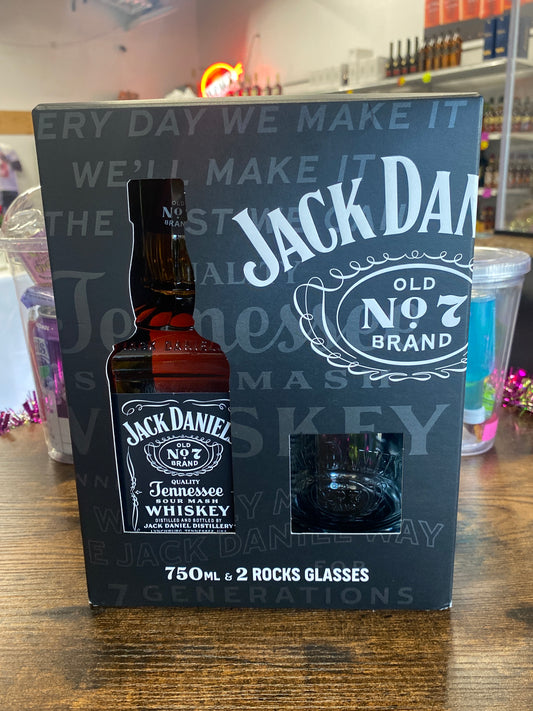 Jack Daniels w/ glasses (750mL)