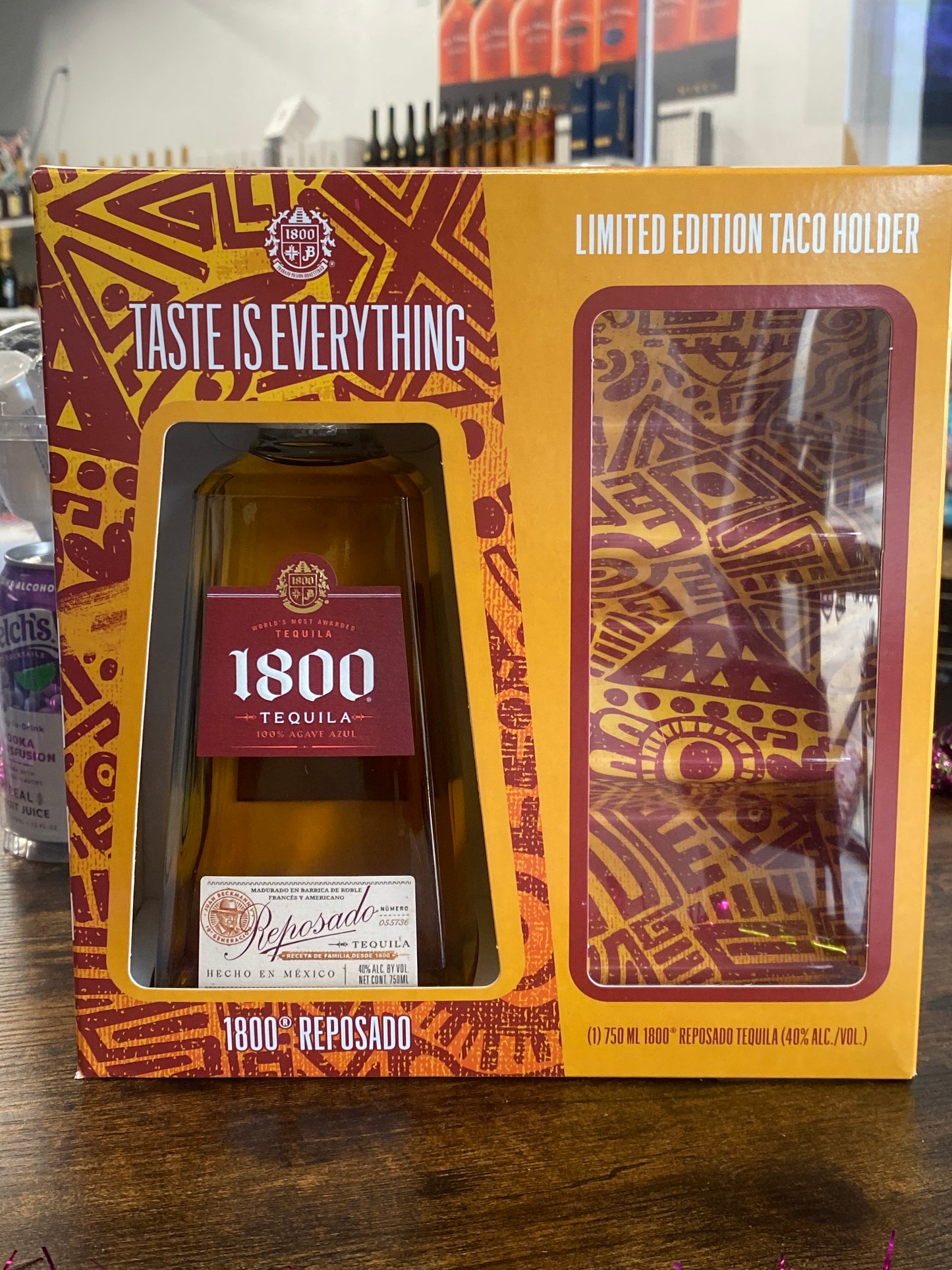 1800 Reposado w/ Taco Holder (750mL)
