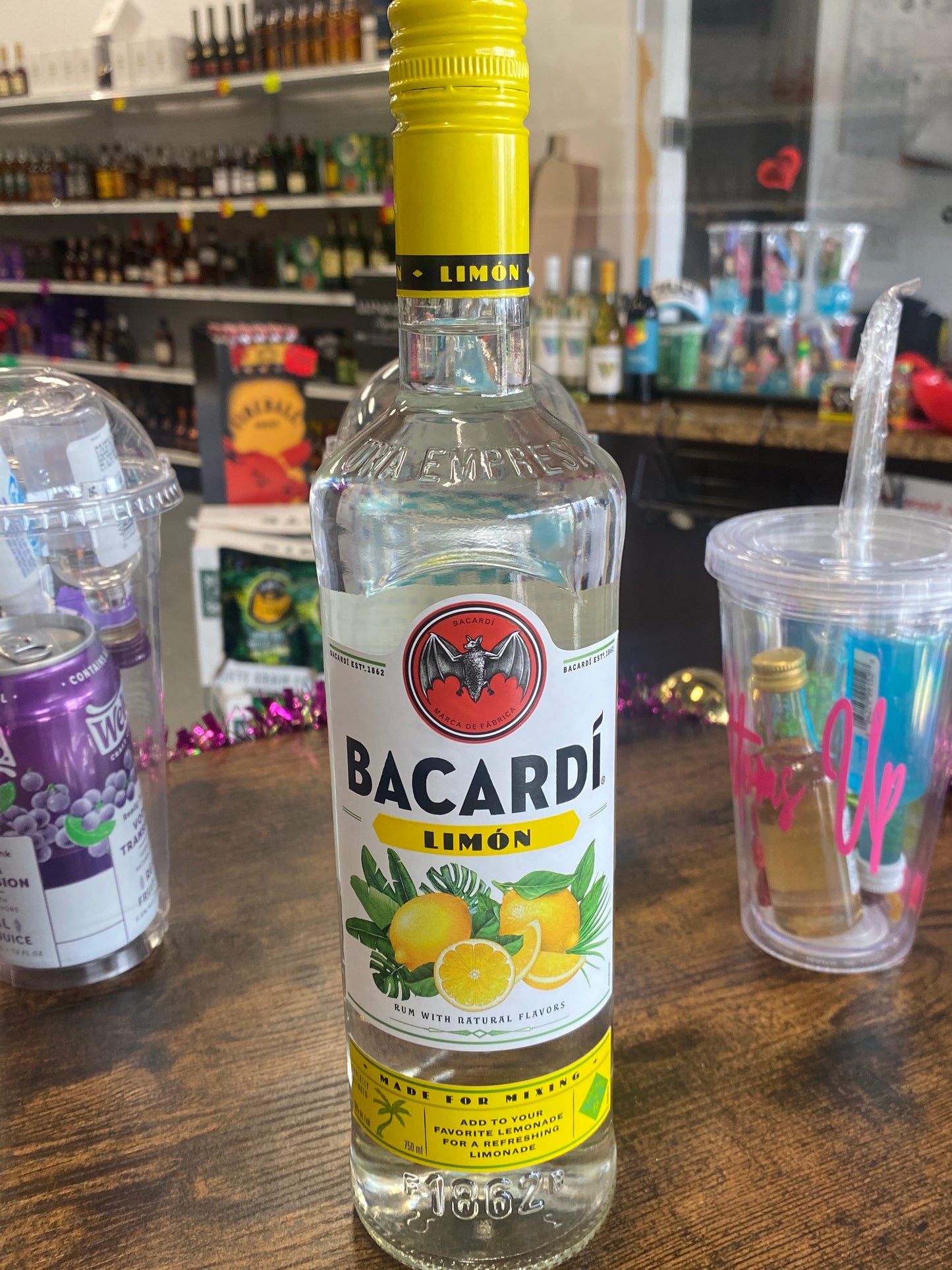 Bacardi Limón (750mL)