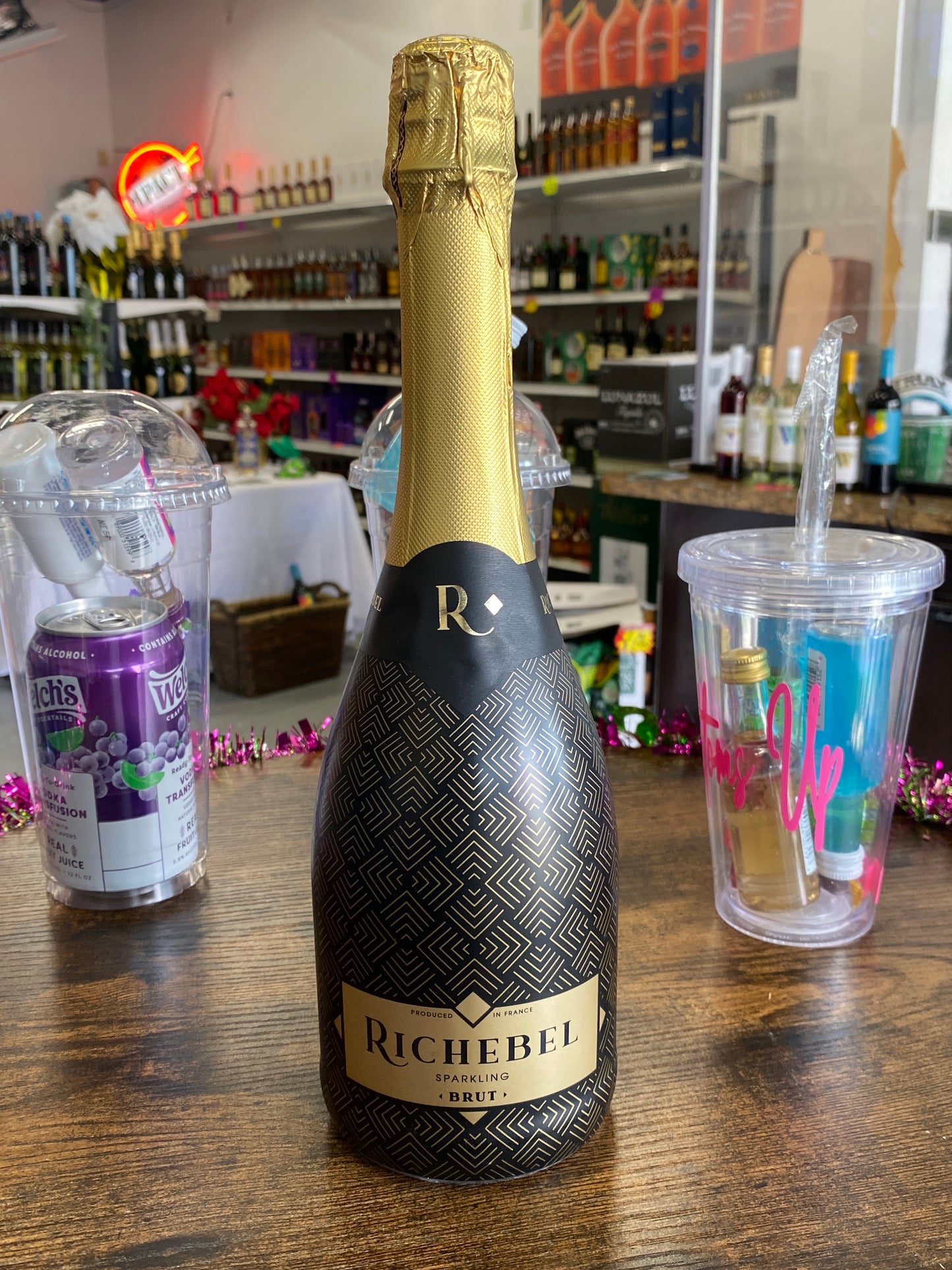 Richebel Brut (750 mL)