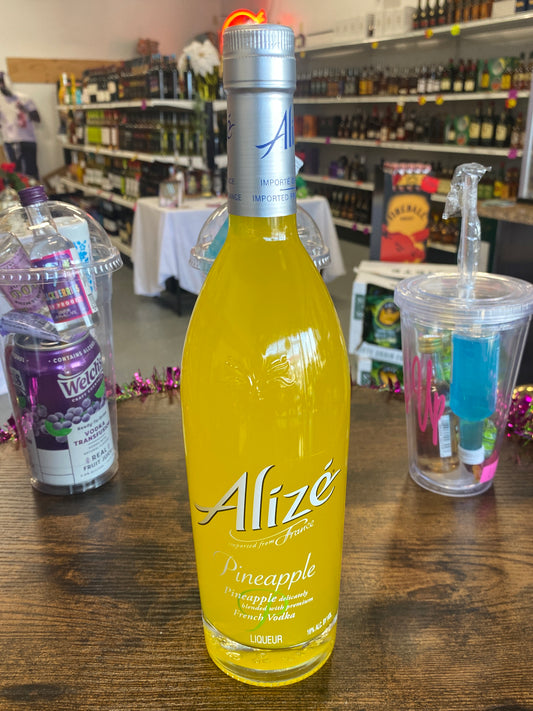 Alizé Pineapple (750 mL)