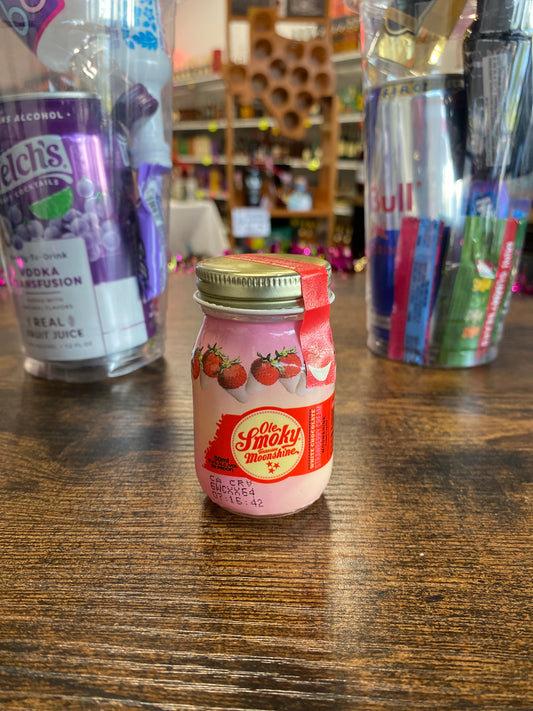 Ole Smokey Tennessee Moonshine White Chocolate Strawberry Cream (50mL)