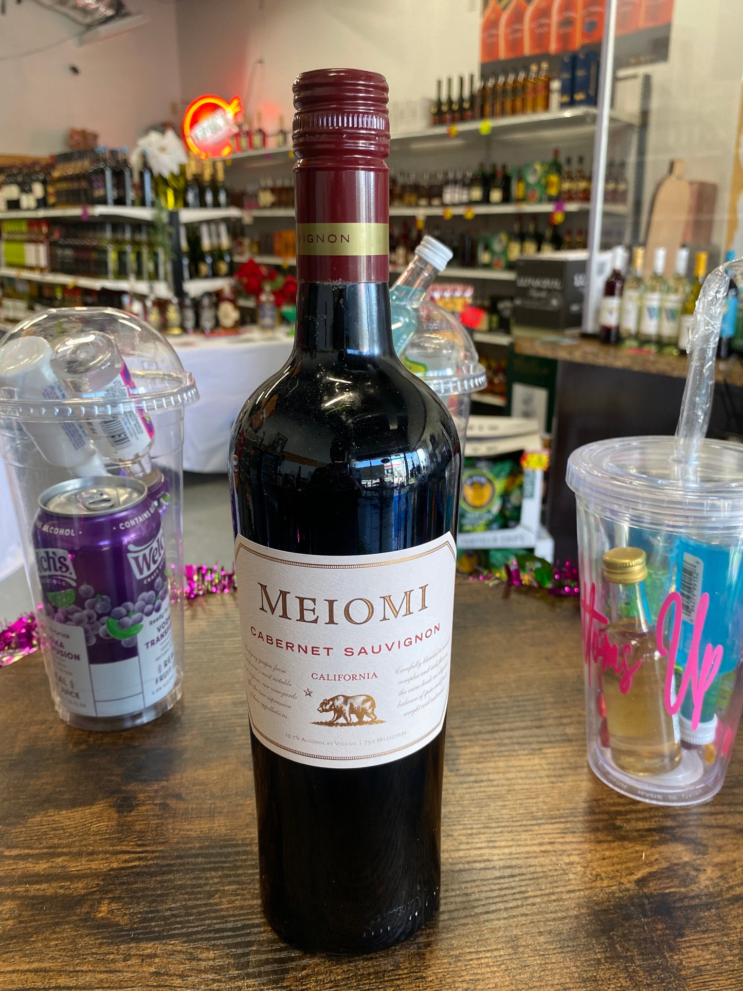 Meiomi Cabernet Sauvignon (750 mL)